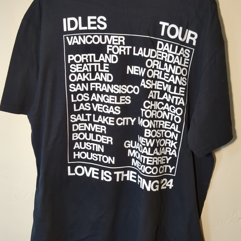 IDLES "Love is the Fing" 2024 Tour Merch Black Graphic T-Shirt - Picture 2 of 3